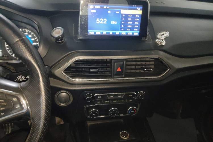 Used Dongfeng Fengon S560 2018 1.8L Manual Elite 7-Seater
