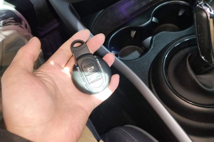 Used MINI Clubman 2023 2.0T COOPER S Connoisseur