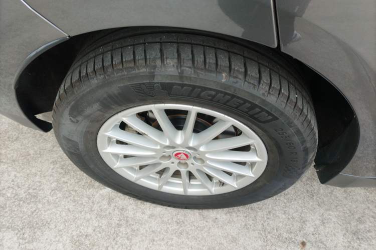 Used Jaguar F-PACE 2018 2.0T Four-Wheel Drive Urban Luxury Edition
