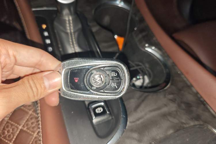 Used Buick Envision 2016 28T Four-Wheel Drive Luxury Model