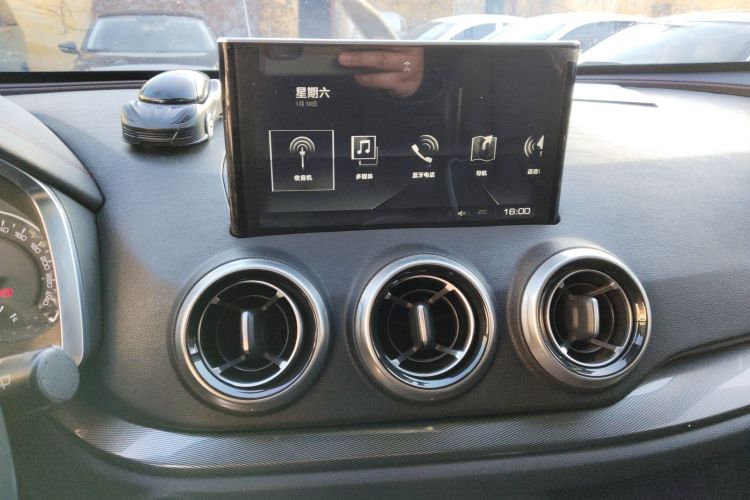 Used Wey VV5 2017 2.0T Ultra-Luxury Version
