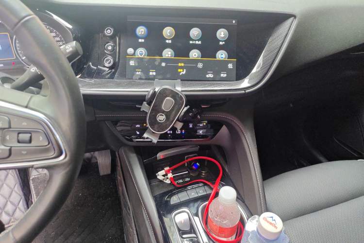 Used Buick Envision 2022 Encore Plus 652T Five-Seat Luxury Model
