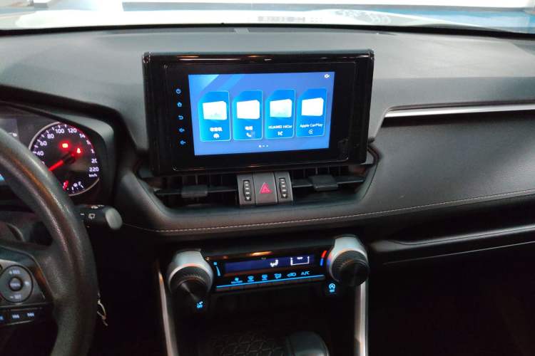 Used Toyota RAV4 2022 2.0L CVT Two-Wheel Drive Urban Edition Audio And AC Panel