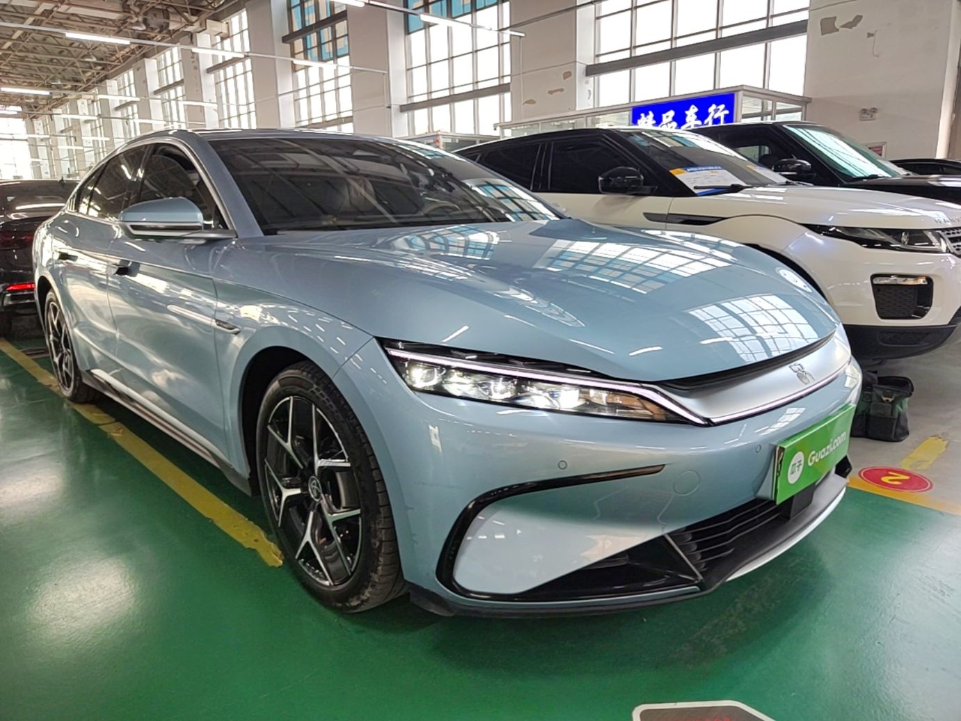 BYD Han 2024 EV Glory Edition 605KM Front-Wheel-Drive Premium Model — снимка 3