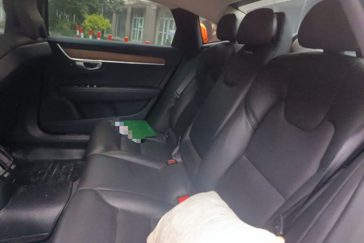 Used Volvo S90 2020 T5 Zhiyi Luxury Edition