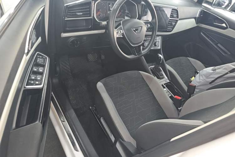 Used Jetta VS7 2023 280TSI Automatic Trend Edition