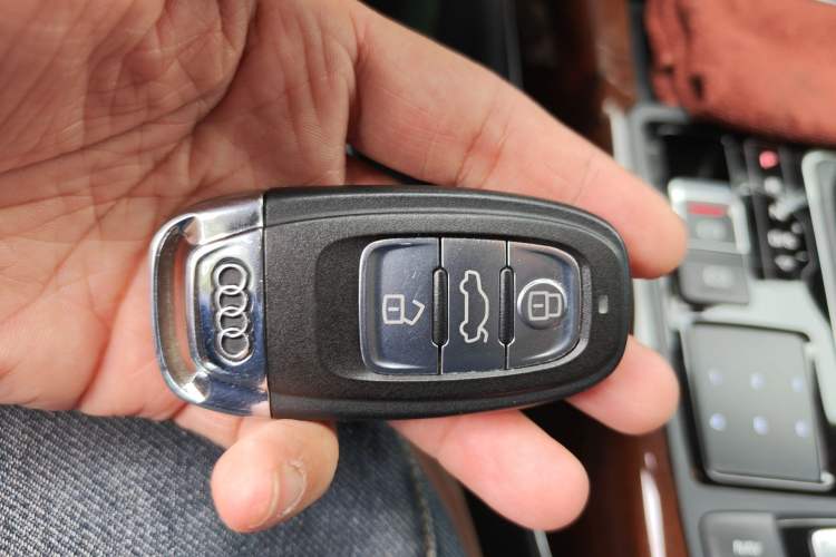 Used Audi A6L 2016 30 FSI Comfort Version Vehicle Key