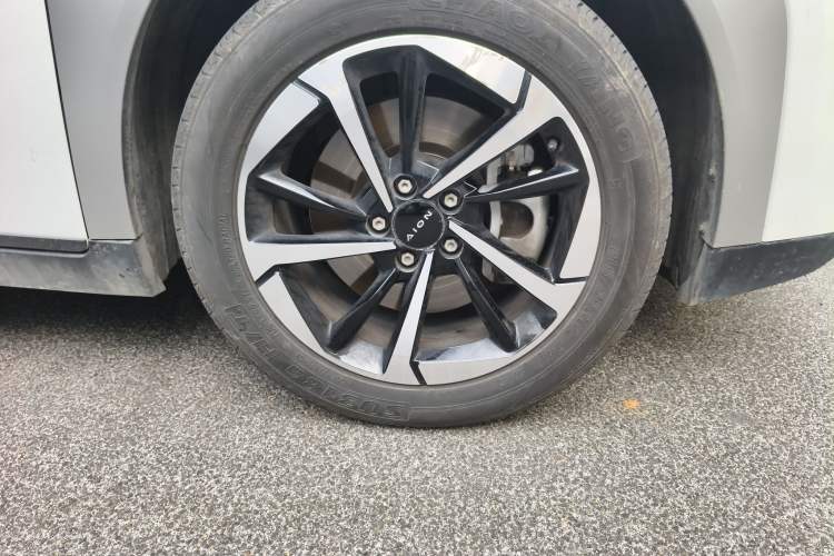 Used AION Y 2024 Younger Star Edition