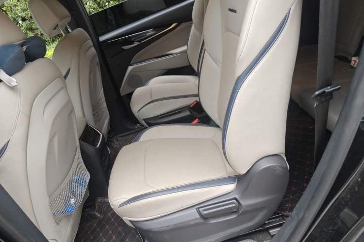 Used SAIC MAXUS G50 2019 1.5T Automatic Elite Edition China VI Standard
