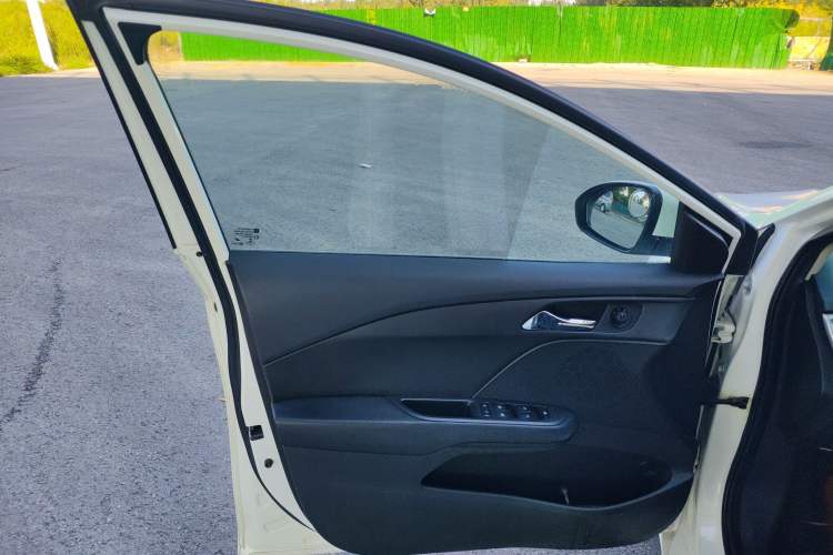 Used Chevrolet Cavalier 2016 1.5L Automatic Xinyue Edition