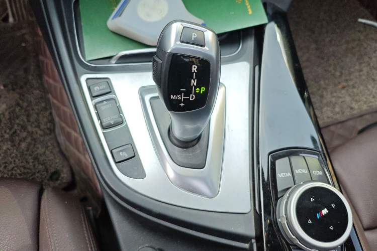 Used BMW 3 Series 2018 320Li Fashion Model
