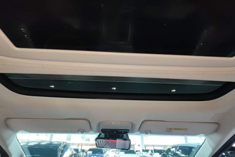 Used XPeng X9 2024 702 Ultra-Long Range Max