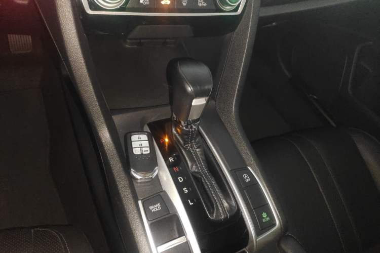 Used Honda Civic 2016 220TURBO CVT Prestige Edition Gear Lever