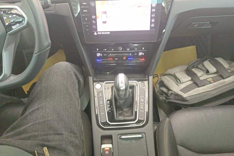 Used Volkswagen FAW-Volkswagen CC 2021 380TSI Striking Edition
