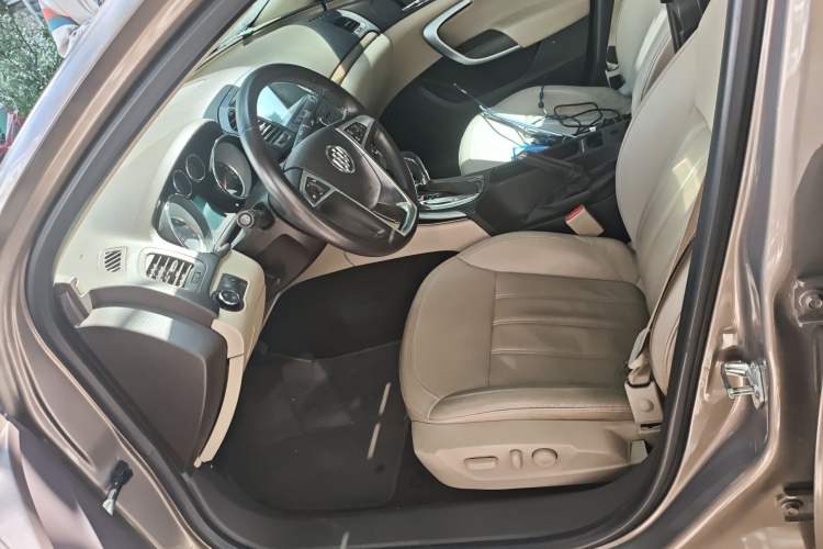 Used Buick Regal 2012 2.0L Luxury Edition
