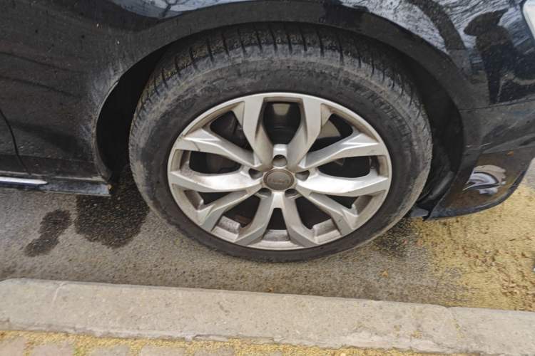 Used Audi A6L 2018 30th Anniversary Edition 35 TFSI Fashion Model
