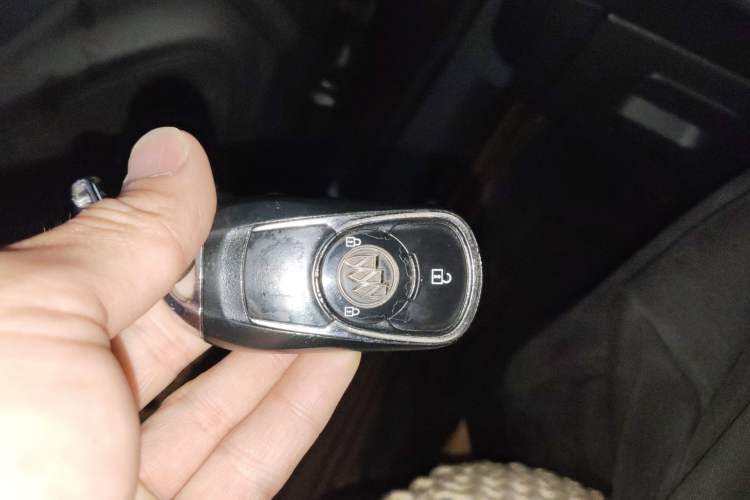 Used Buick Envision 2016 20T Two-Wheel-Drive Elite Model