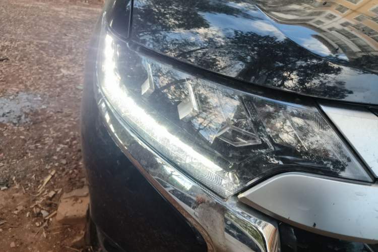 Used Mitsubishi Outlander 2019 2.4L 4x4 Zhi Xiang Edition 5 Seats China VI Standard
