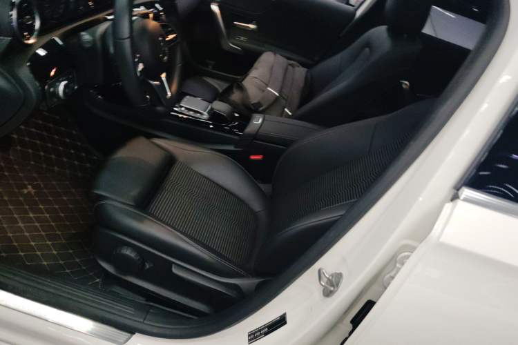 Used Mercedes-Benz A-Class 2019 A 200 Dynamic Edition