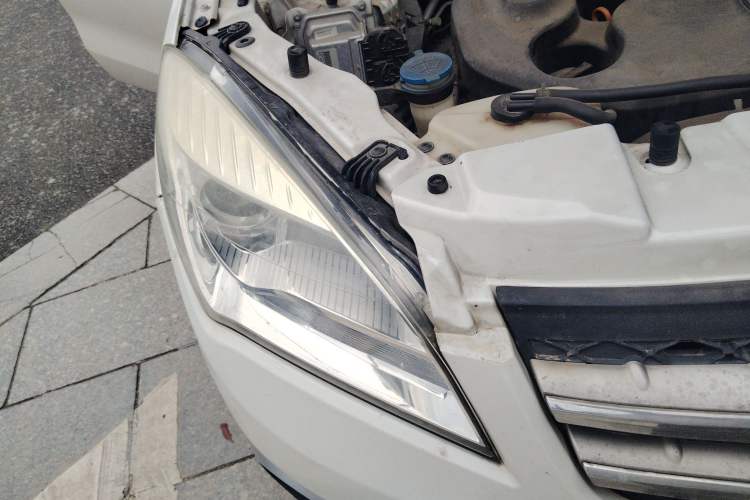 Used CHANGAN CS35 2015 1.6L Automatic Prestige Model China V Standard
