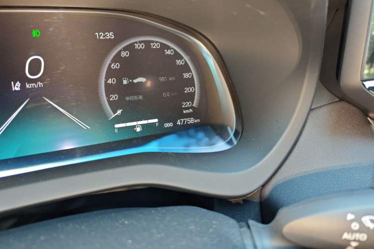 Used Toyota Venza 2023 2.5L Smart Electric Hybrid Dual-Drive Prestige Version