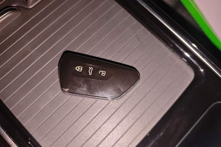 Used Volkswagen ID.4 X 2023 Ultra-Intelligent Long-Range Version
