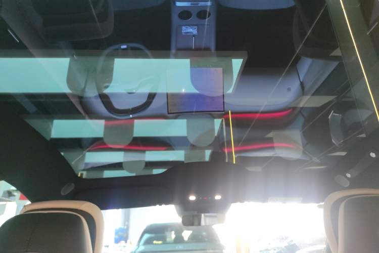 Used Xiaomi Auto YU7 2025 Ultra-Long Range Rear-Wheel Drive Version
