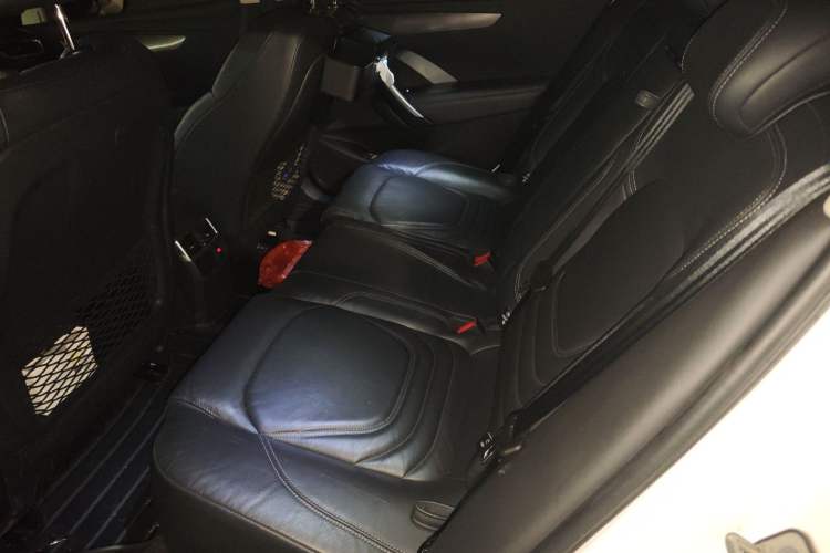 Used DS 6 2017 1.6T Luxury Edition THP160 Left Rear Seat