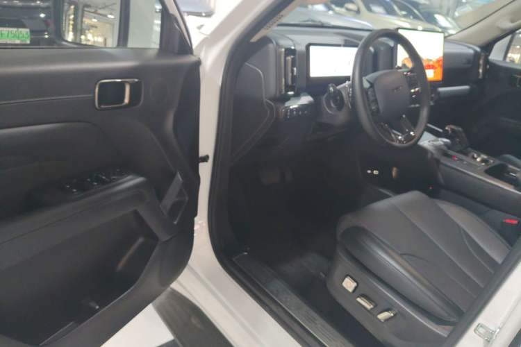 Used Haval H9 2024 2.0T Gasoline 4x4 Territory Edition