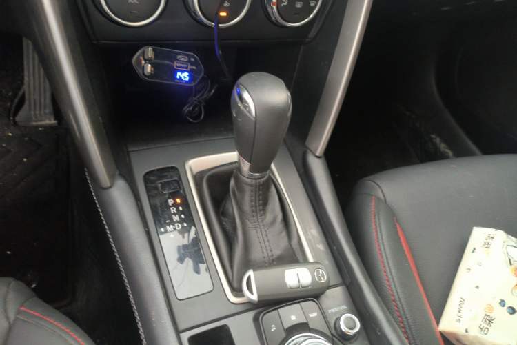 Used Mazda CX-4 2016 2.0L Automatic 2WD Blue Sky Dynamic Edition Gear Lever