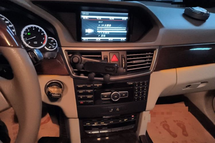 Used Mercedes-Benz E-Class 2013 E 260 L CGI Elegant Model
