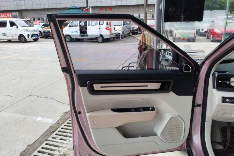 Used Geely Auto icon 2023 1.5TD Chocolate Smoothie Edition
