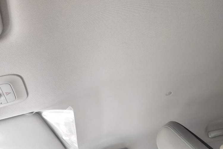 Used Wuling Air ev 2023 - Four Seats - Standard Edition