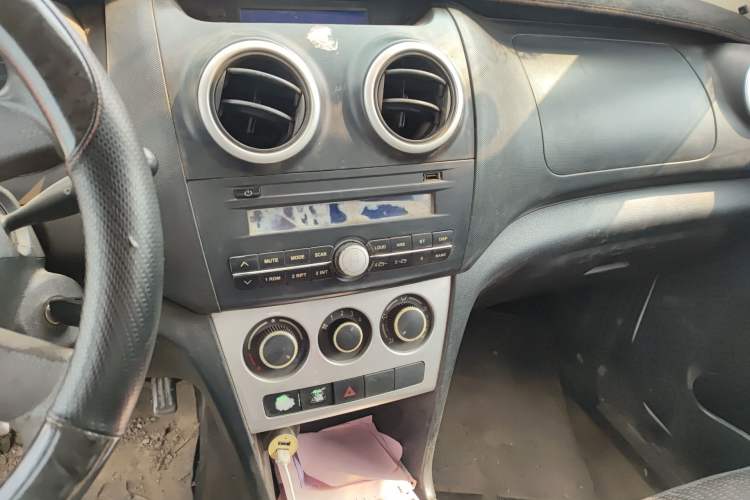 Used CHANGAN KAICHENG Ounuo S 2014 1.5L Base Version Audio And AC Panel