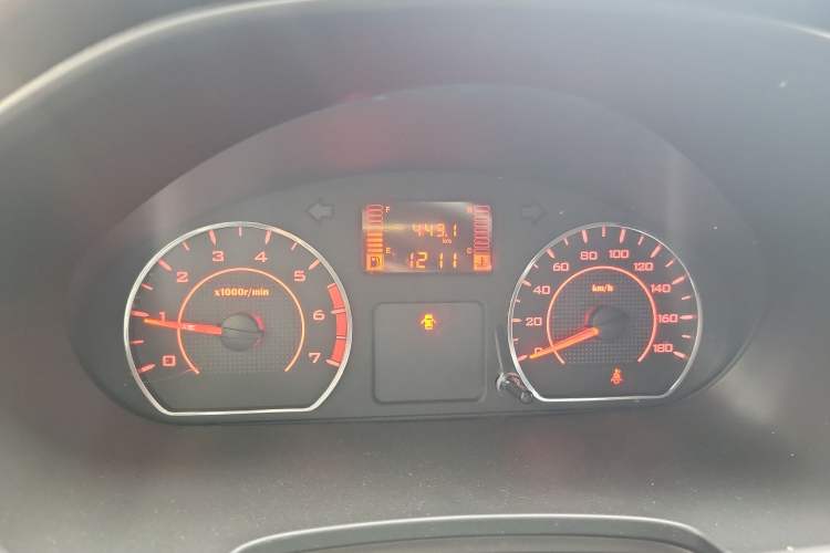 Used Wuling Hongguang V 2022 1.5L Jingqu Edition Electric-Assist LAR