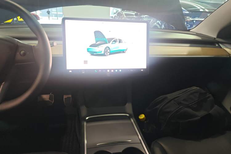 Used Tesla Model 3 2022 Rear-Wheel-Drive Version Audio And AC Panel