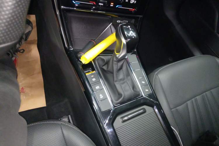 Used Volkswagen Passat 2022 330TSI Luxury Edition