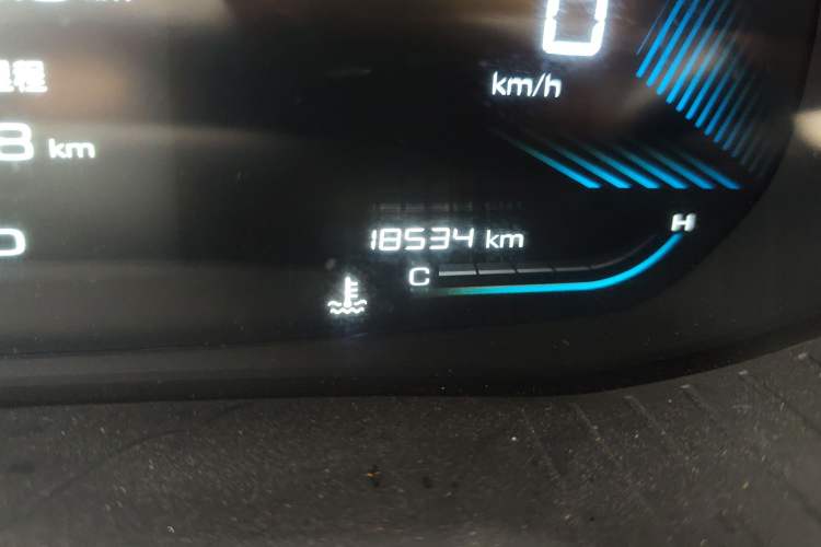 Used Wuling Asta 2022 2.0L DHT Electric-Speed Version