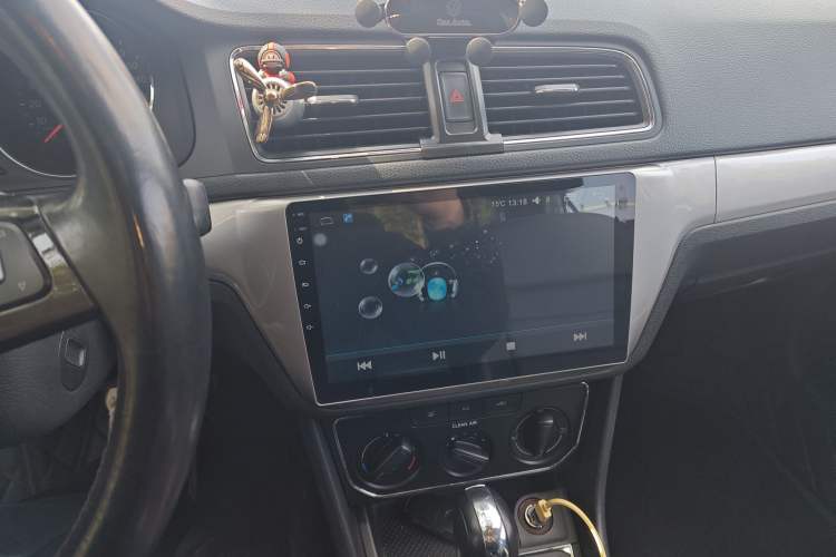 Used Volkswagen Lavida 2017 1.6L Automatic Comfort Edition