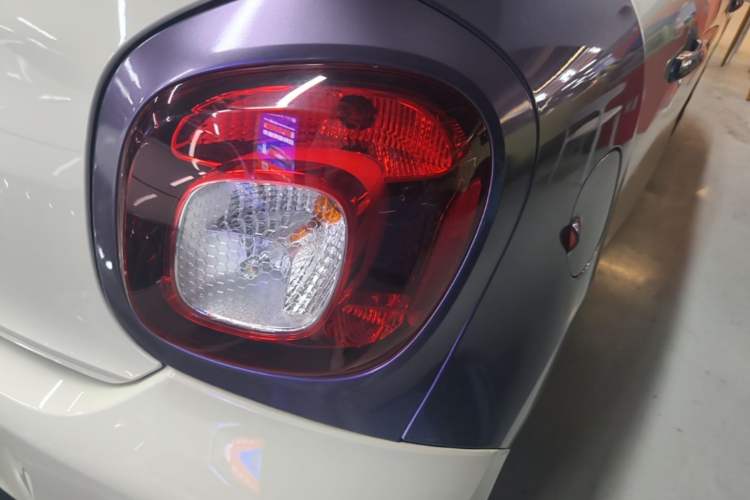 Used smart forfour 2016 1.0L 52 kW Passion Edition
