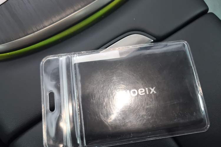 Used Xiaomi Auto SU7 2024 Four-Wheel Drive Ultra-Long Range Advanced Intelligent Driving Max Edition Vehicle Key