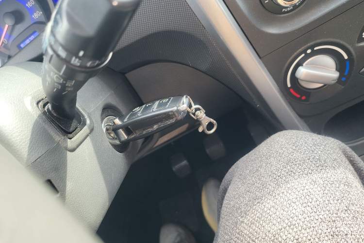 Used Suzuki Wagon R X5 2013 Cruise Edition 1.4L VVT Standard Model Vehicle Key