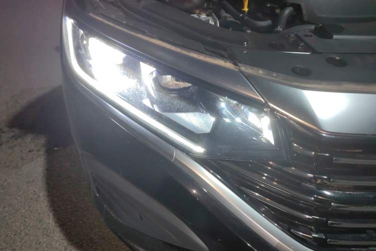 Used Volkswagen Passat 2025 Premium Version 380TSI Dragon Edition Right Front Headlight