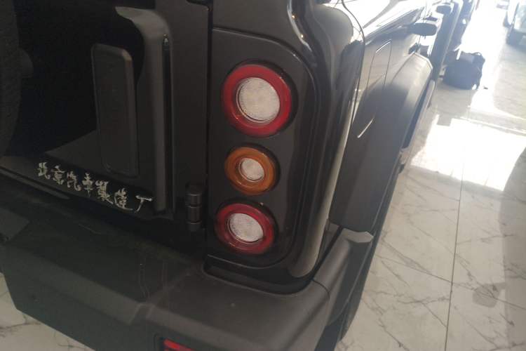 Used 212 T01 2024 2.0T Explorer