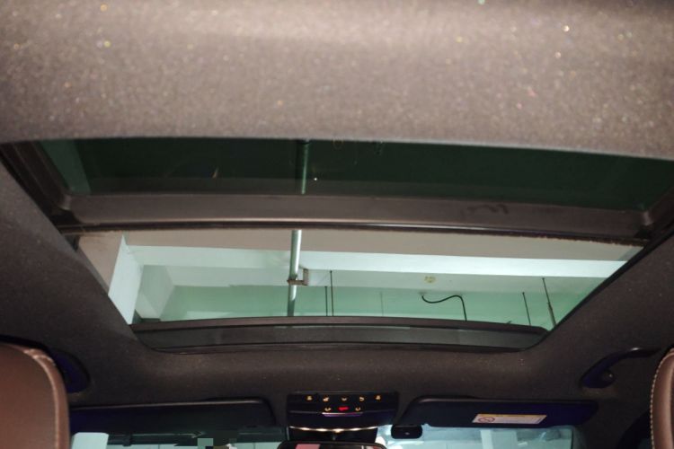 Used Mercedes-Benz GLC 2017 GLC 260 4MATIC Luxury Model Headliner