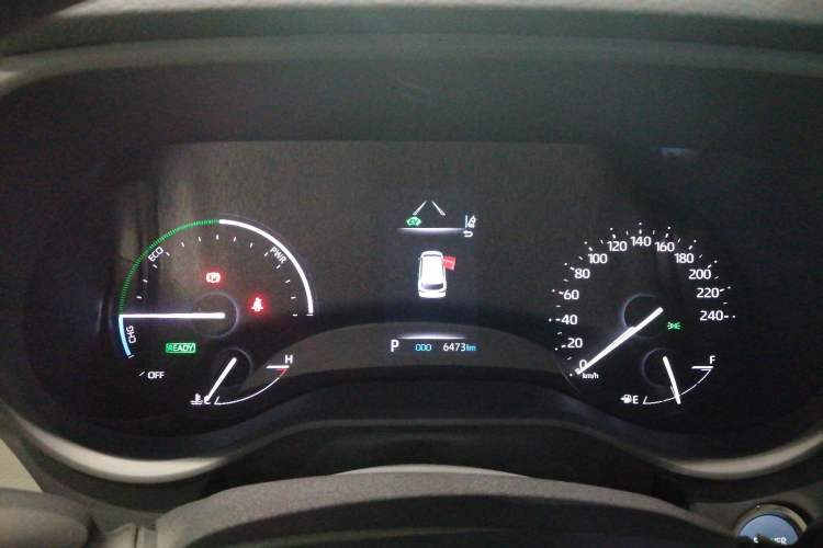 Used Toyota Sienna 2023 2.5L Hybrid Luxury Edition