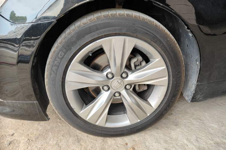 Used Toyota Crown 2015 2.0T Fashion Edition Exterior 4