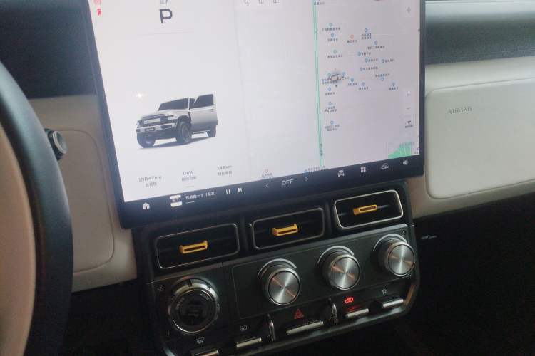 Used iCAR V23 2025 401 Two-Wheel Drive Intelligent Driving Version
