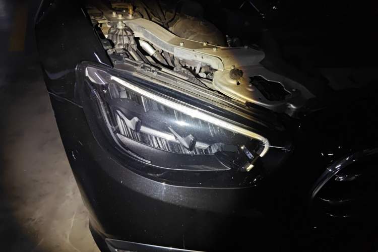 Used Mercedes-Benz E-Class New Energy 2022 Second Facelift E 350 e L Plug-in Hybrid Sedan
