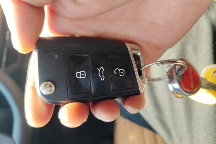 Used Volkswagen Lavida 2019 1.5L Automatic Fashion Edition China VI Vehicle Key